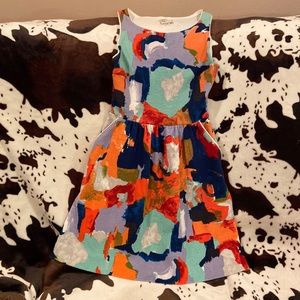 Size 0 in womens , like new condition , great Sunday morning dress